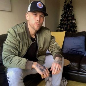 Meet your Posher, James